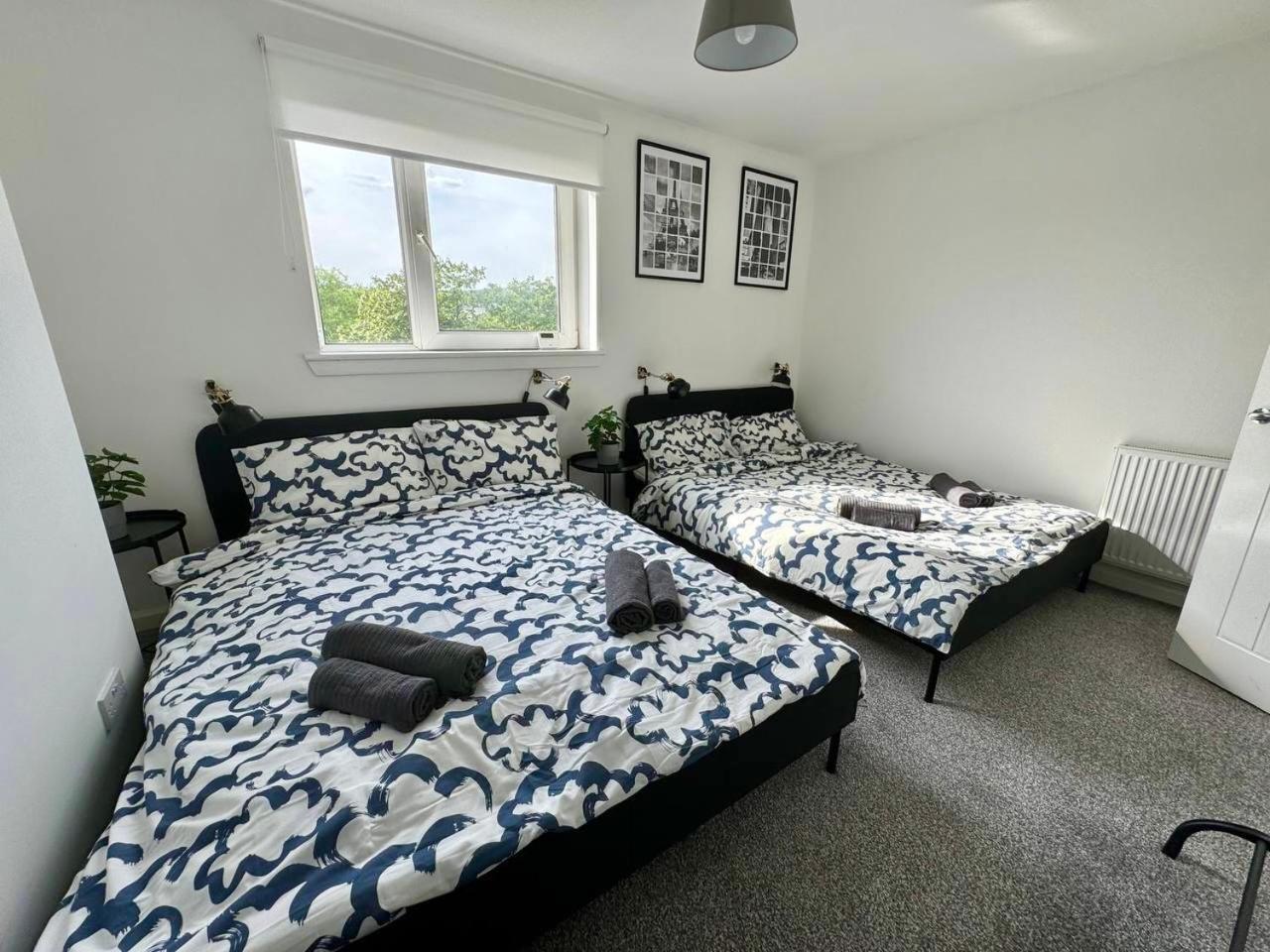 Clydebank Brand New 3Bdr Home, Glasgow Exterior foto