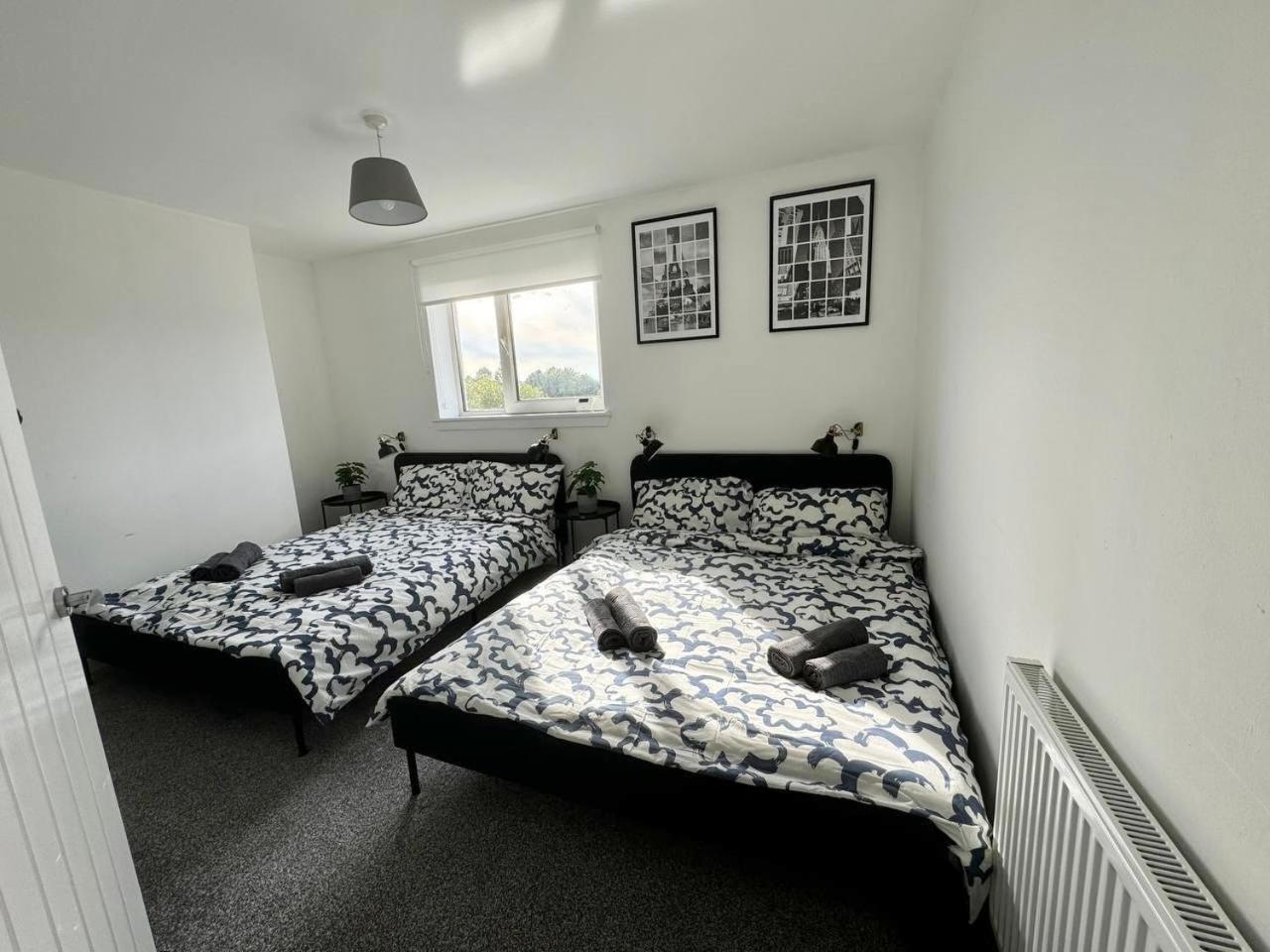 Clydebank Brand New 3Bdr Home, Glasgow Exterior foto