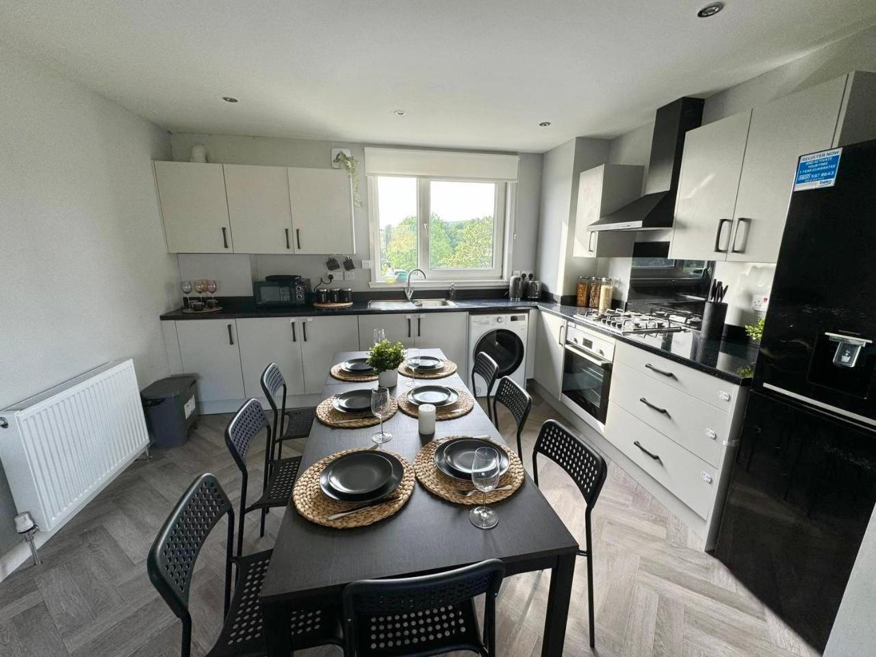Clydebank Brand New 3Bdr Home, Glasgow Exterior foto